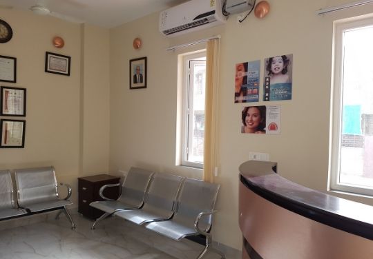 M L Yadav Dental Clinic Inner photo3